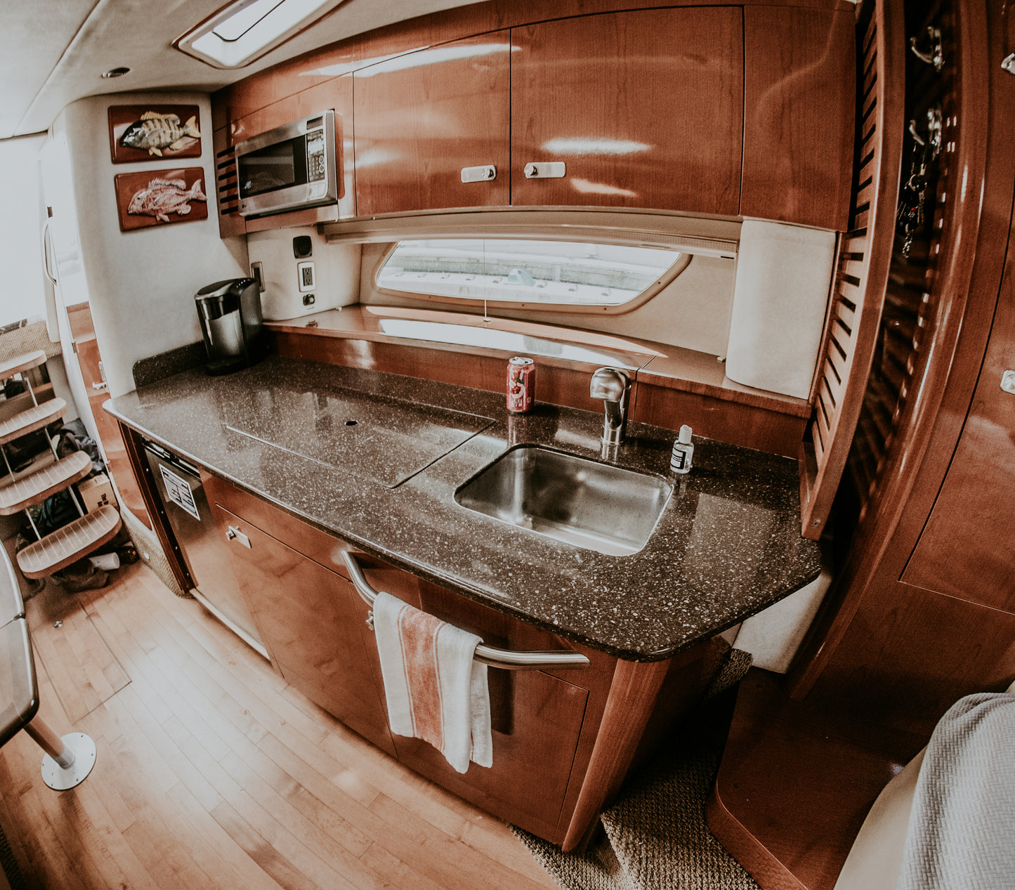 Luxury 40ft Yacht - Sea Ray Sundancer