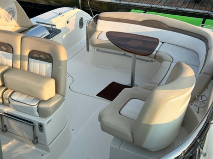 Luxury 40ft Yacht - Sea Ray Sundancer